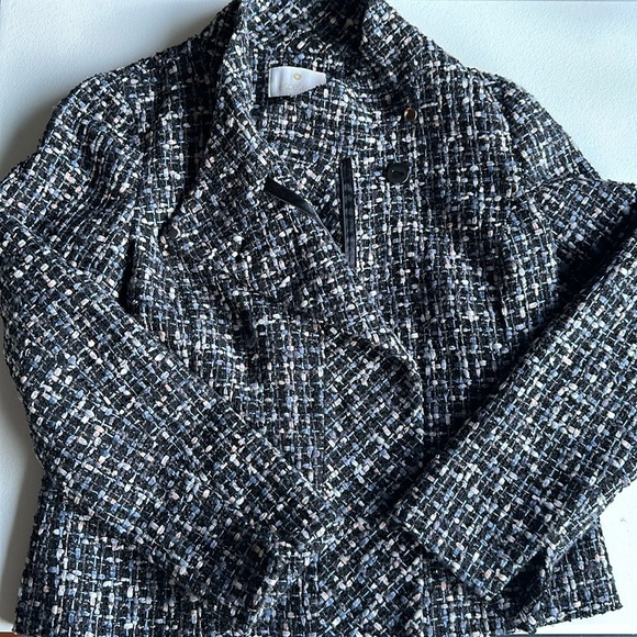 Etcetera - Picture 1 of 7